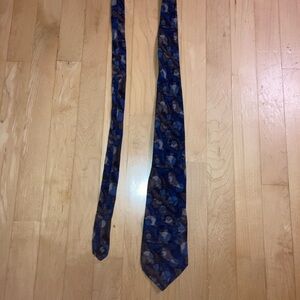 Grateful Dead Blue and Black Tie Rainforest Second Set